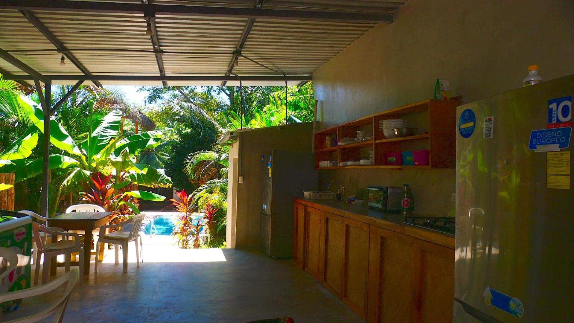 Cabinas Playa Surf Hostel Playa Santa Teresa  Eksteriør billede