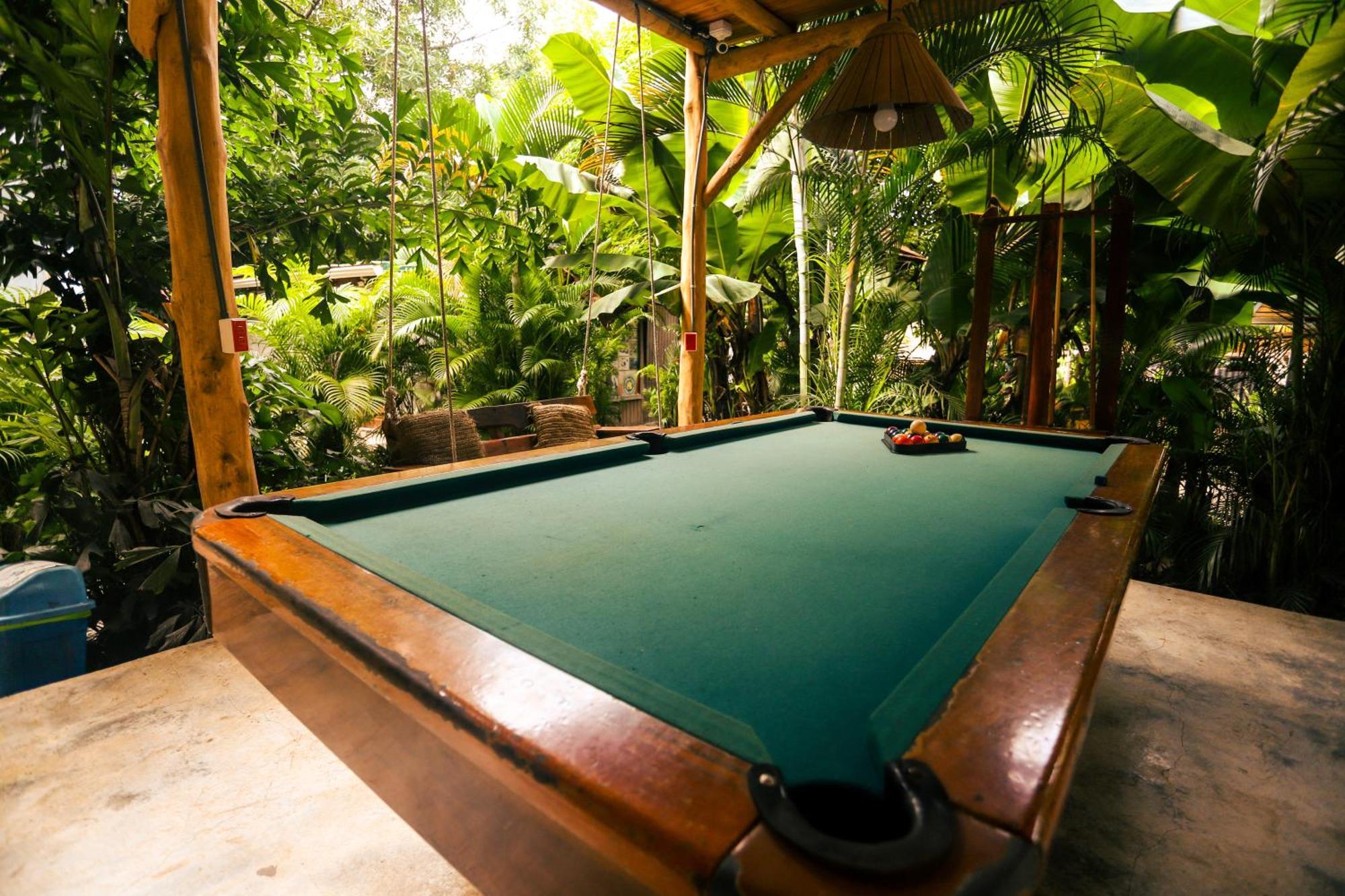 Cabinas Playa Surf Hostel Playa Santa Teresa  Eksteriør billede