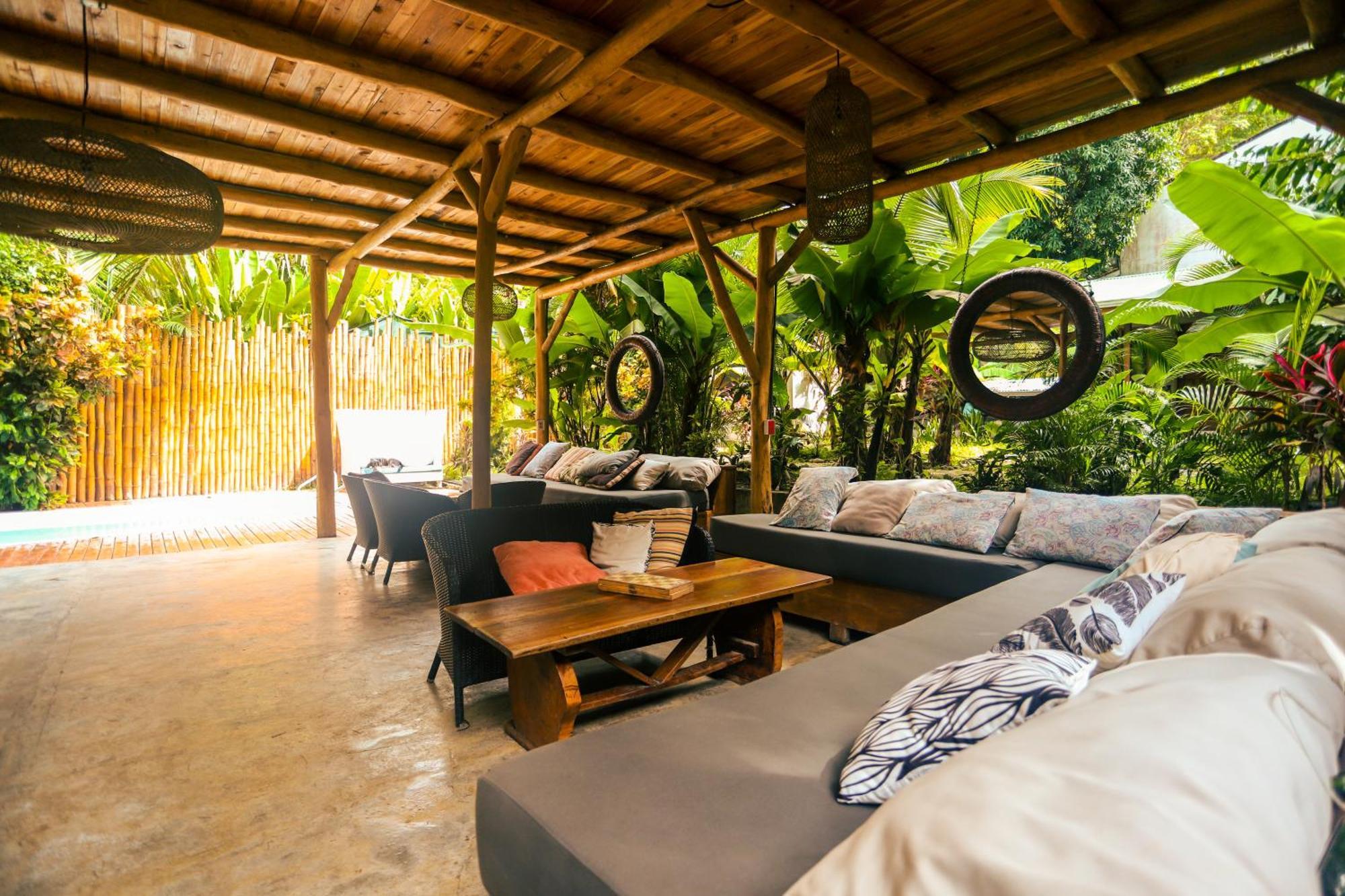 Cabinas Playa Surf Hostel Playa Santa Teresa  Eksteriør billede