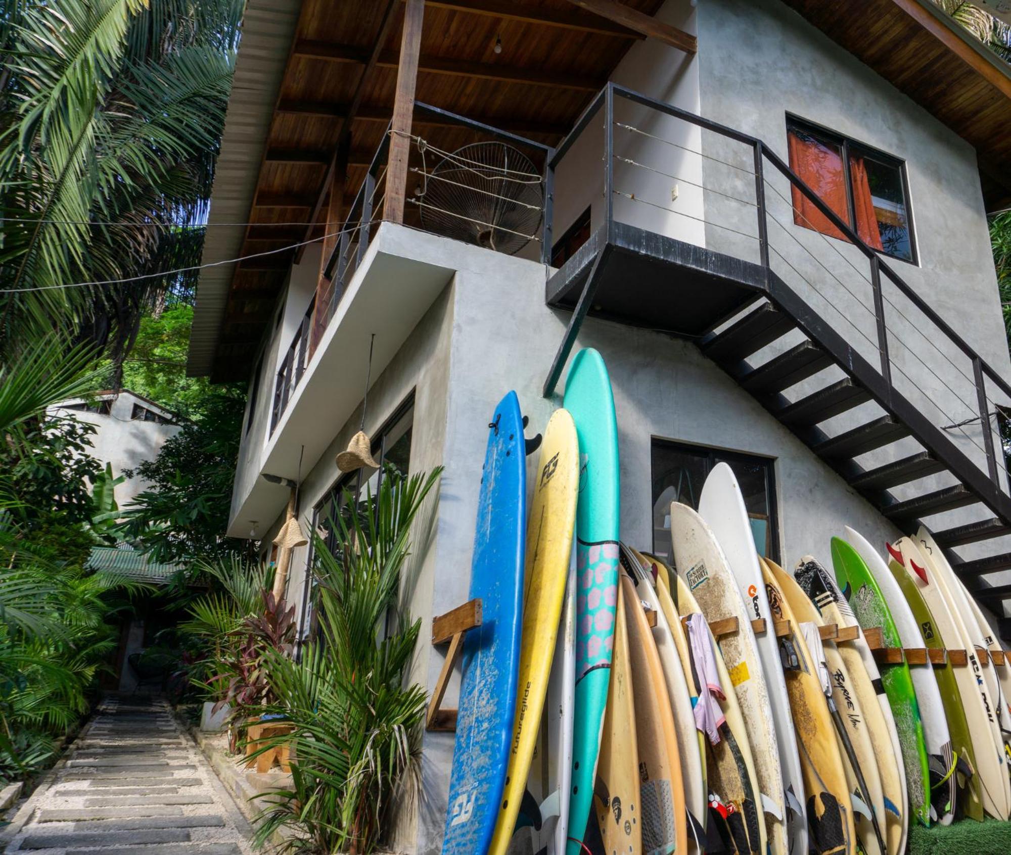 Cabinas Playa Surf Hostel Playa Santa Teresa  Eksteriør billede